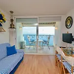 Elypalace 18-5 Apartamento *